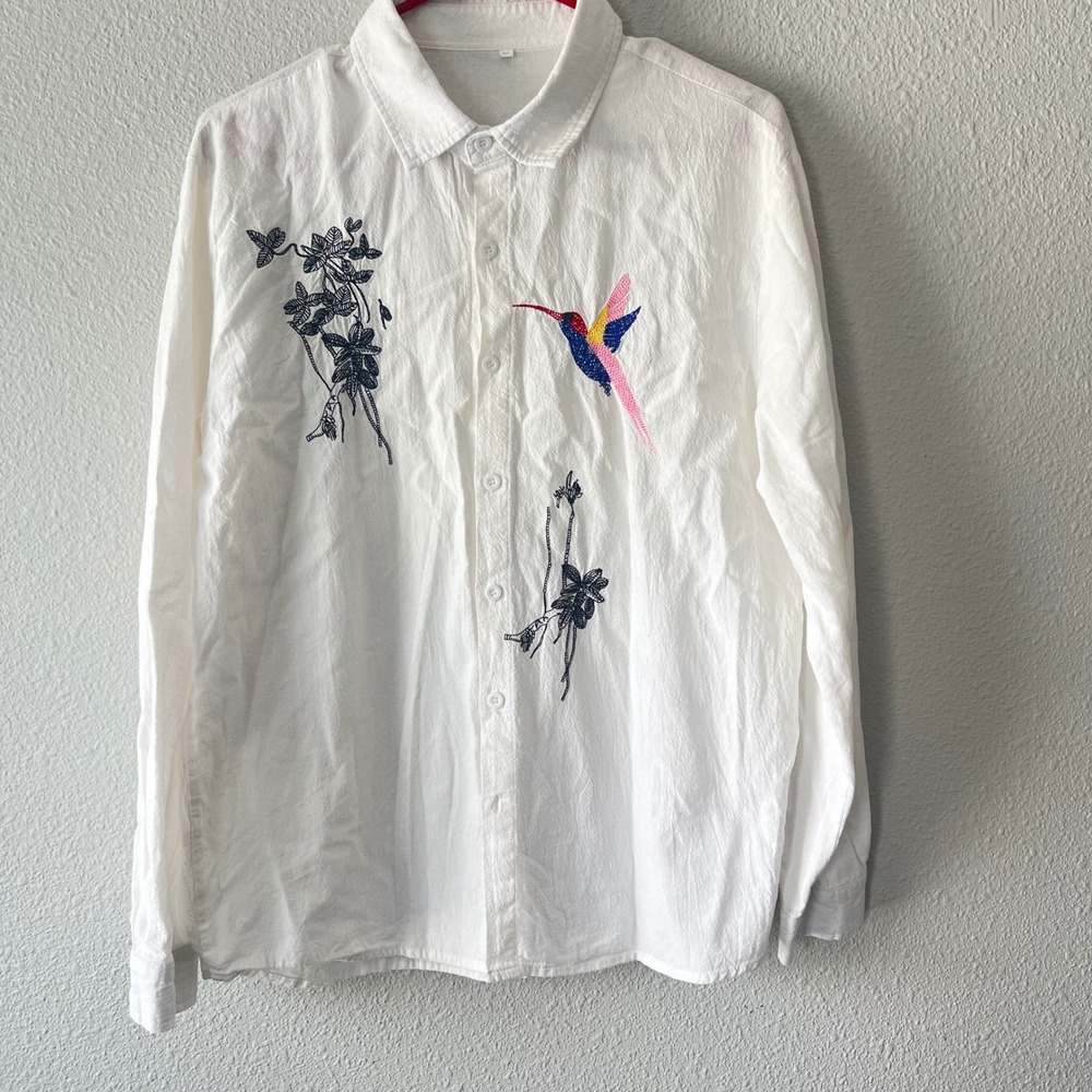 Unbranded Button Down Shirt Hummingbird Embroidery White Women Size M